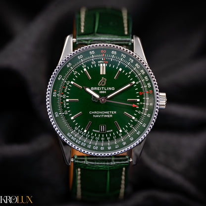 Breitling Navitimer Automatic 41 Green Dial A17326 Complete Set